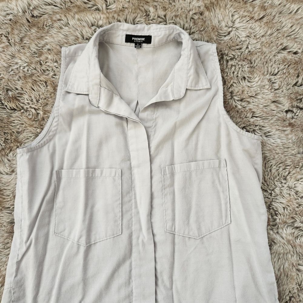 Premise Studio Collared Button Down Chambray Tank… - image 2